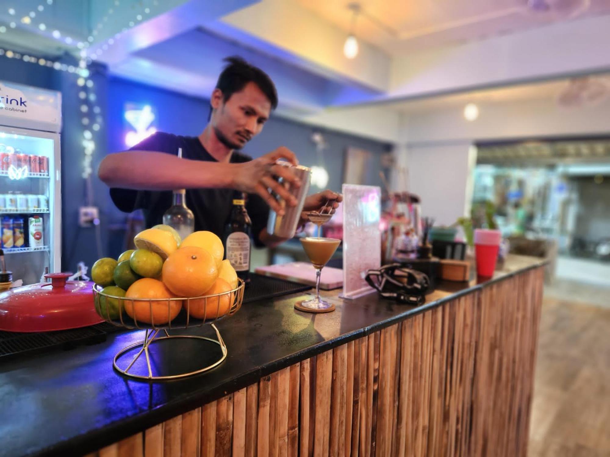 Tiki Tribe Bar & Hostel Ko Tao Bagian luar foto