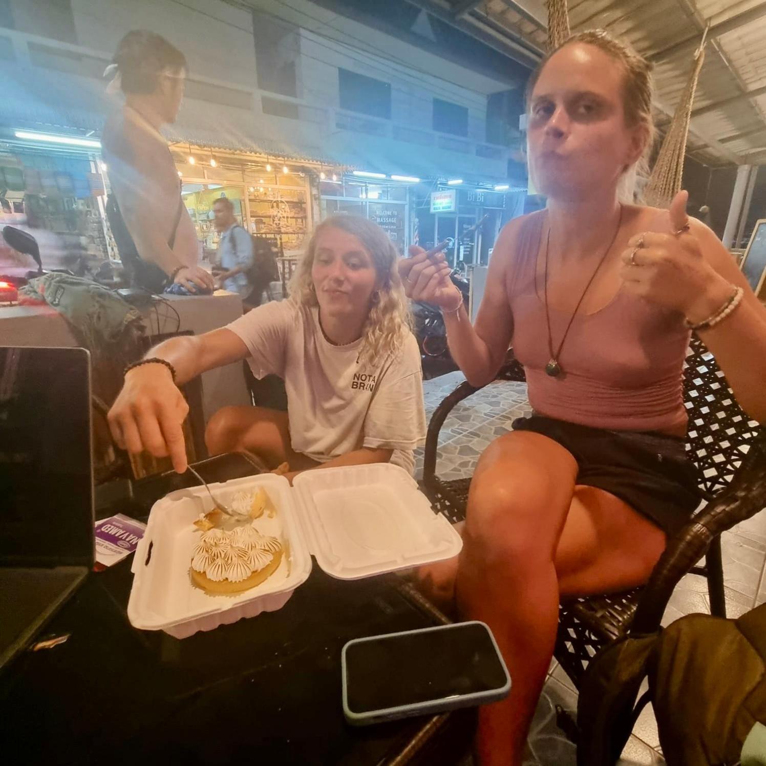 Tiki Tribe Bar & Hostel Ko Tao Bagian luar foto