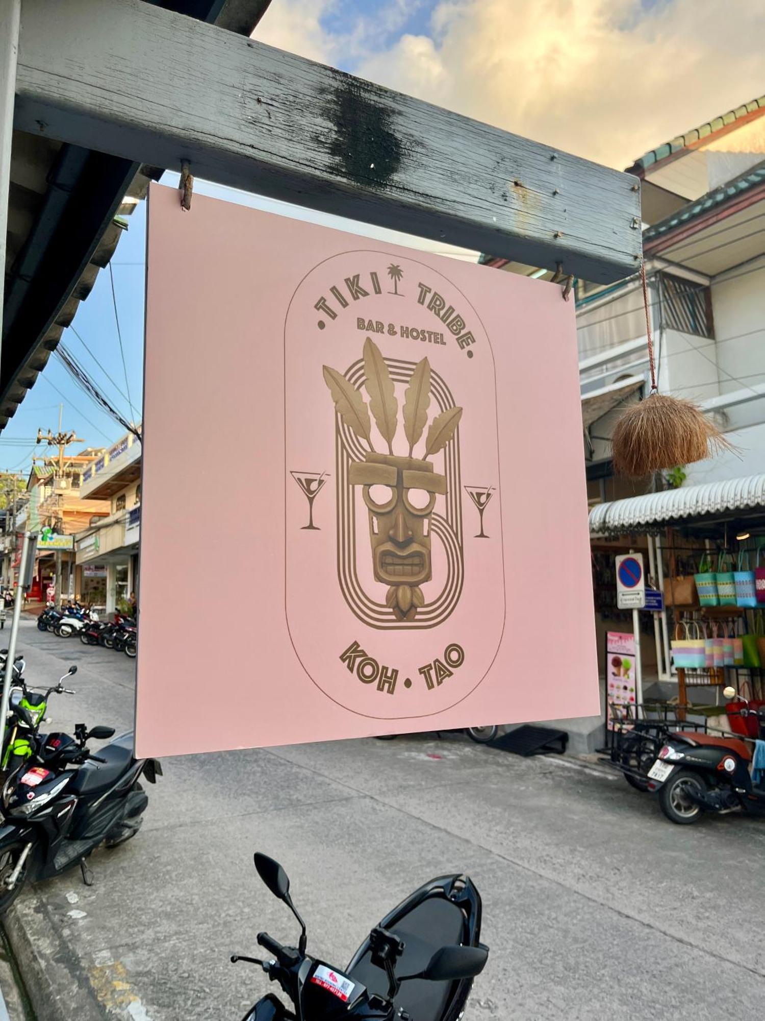 Tiki Tribe Bar & Hostel Ko Tao Bagian luar foto